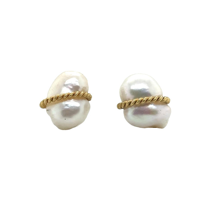 Maz Baroque Pearl 14 Karat Yellow Gold Ear-Clip Contemporary Earrings