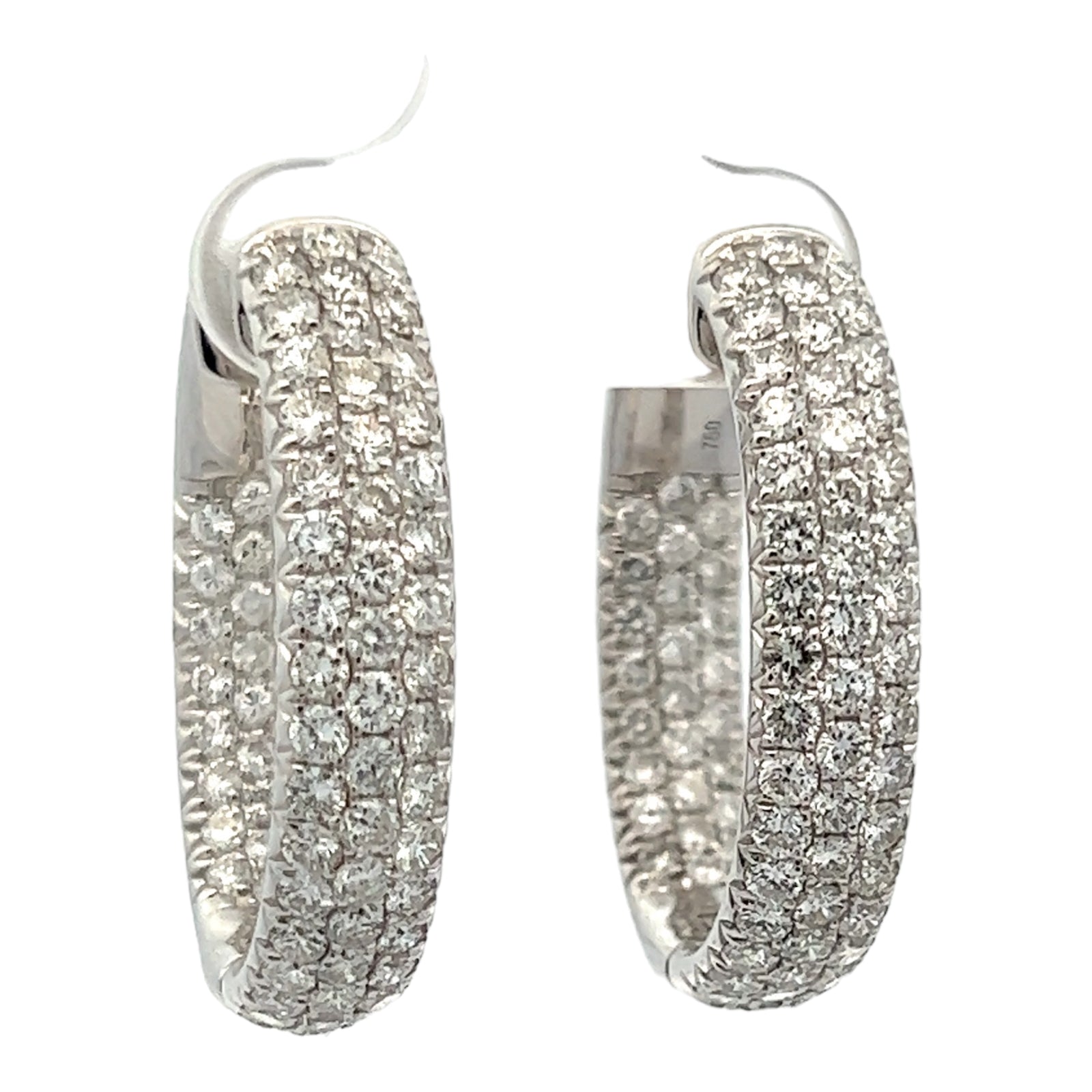 4.60 CTW Round Brilliant Diamond 18KWG Oval Hoop Earrings