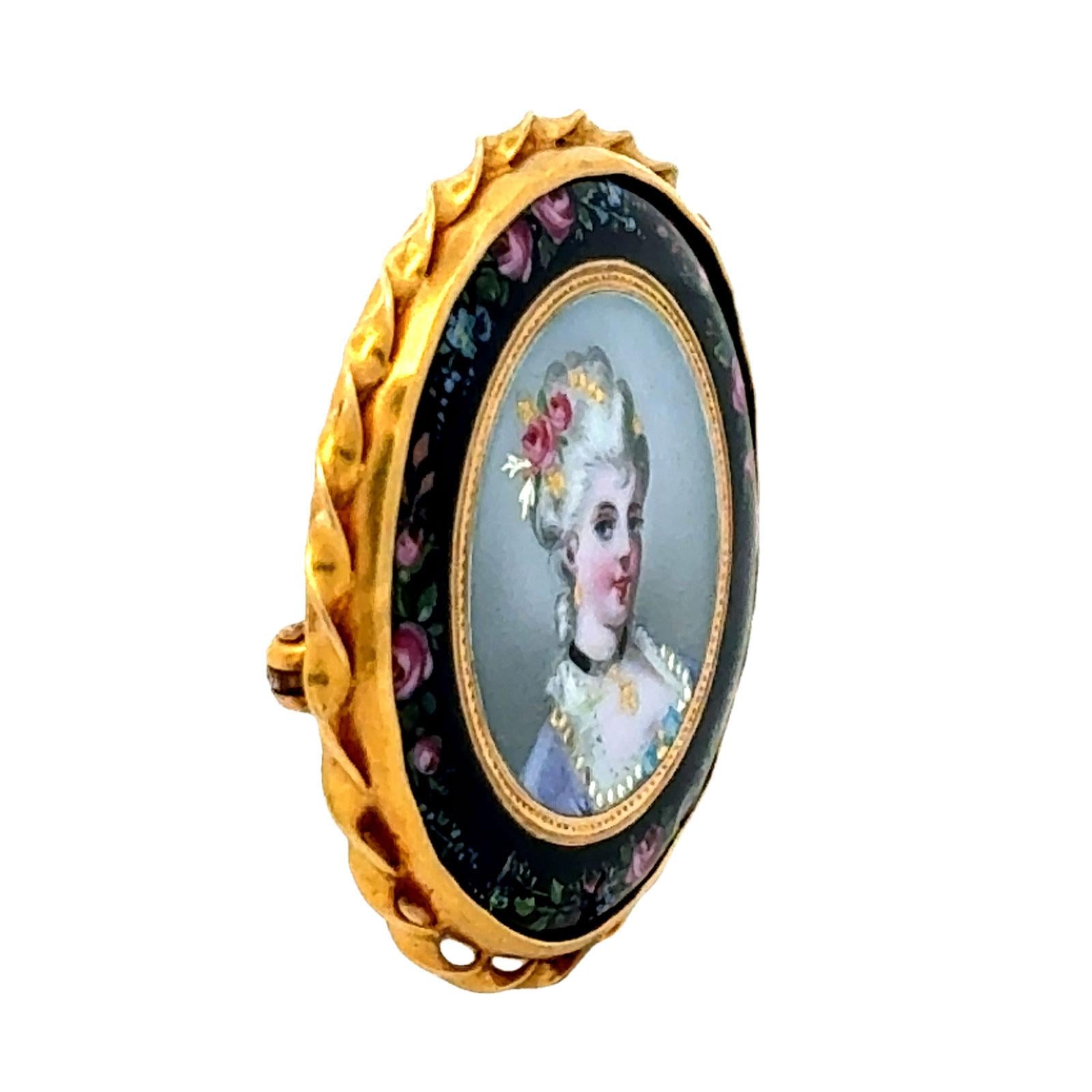 Victorian Painted Porcelain 18 Karat Yellow Gold Antique Brooch Pin