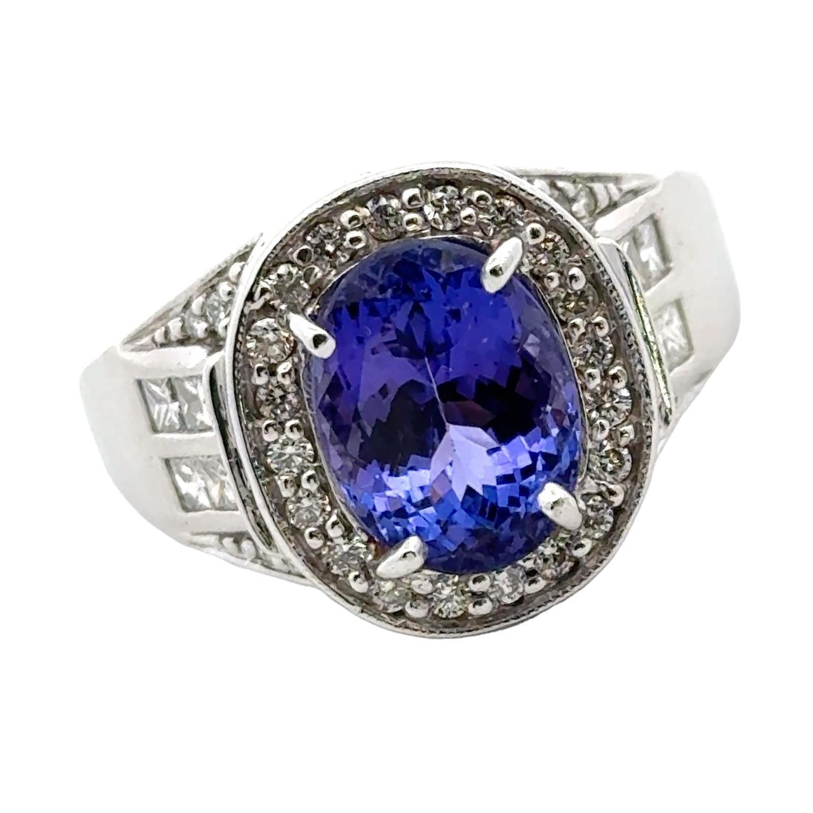 6-Carat Oval Tanzanite Diamond 18 Karat White Gold Cocktail Ring