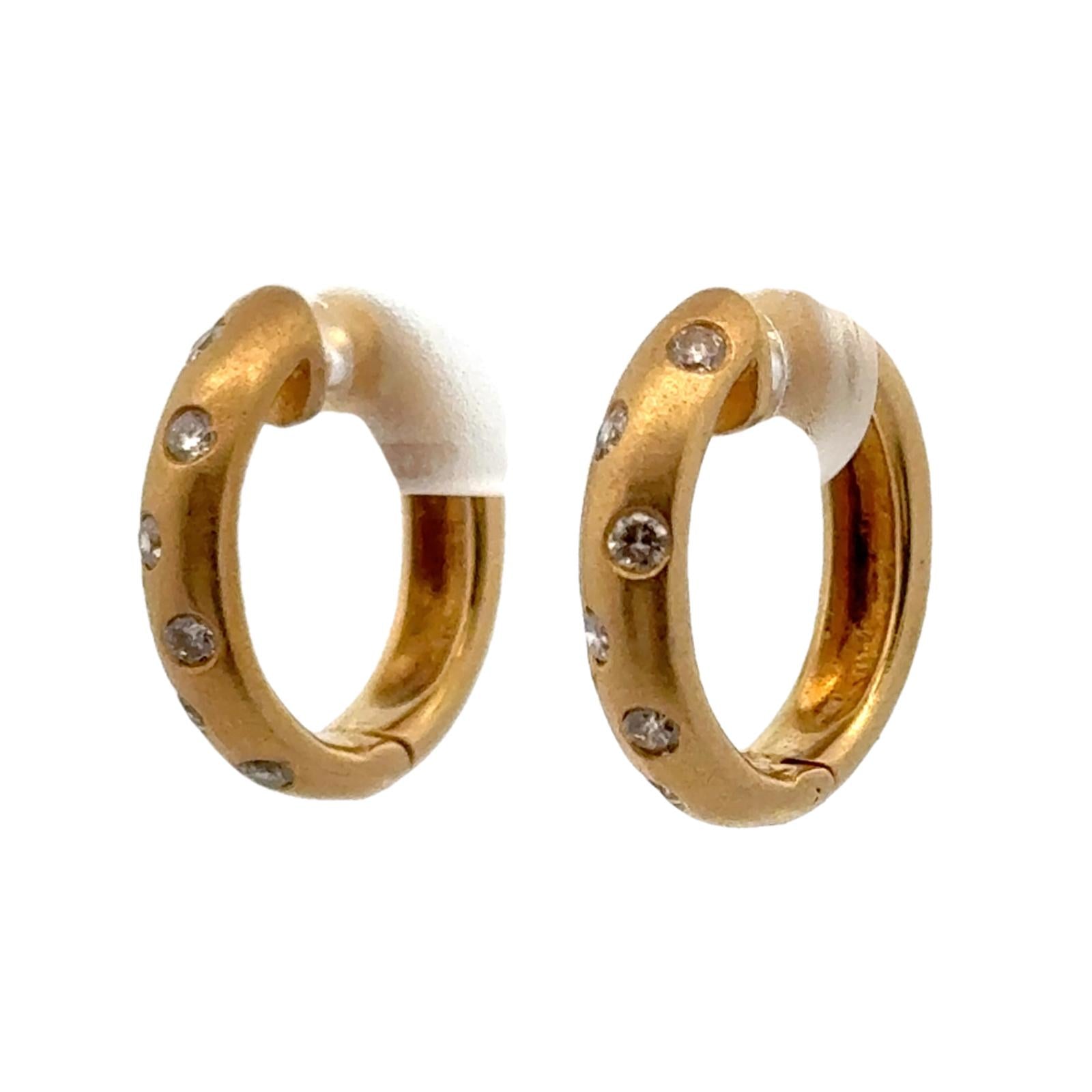 Diamond Brushed Finish 18 Karat Yellow Gold Etoile Style Hoop Earrings