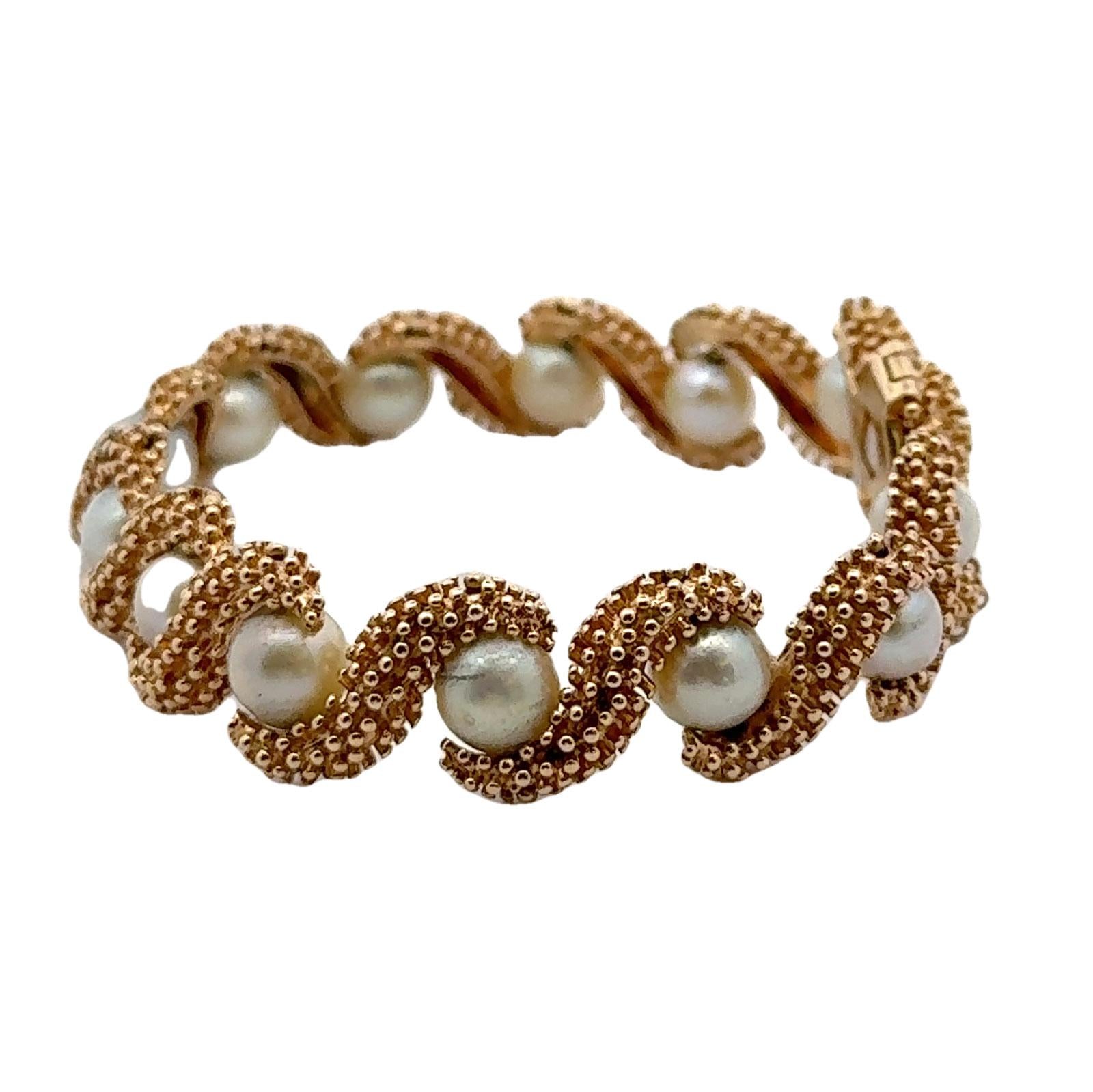 Textured 14 Karat Yellow Gold Cultured White Pearl Vintage Link Bracelet