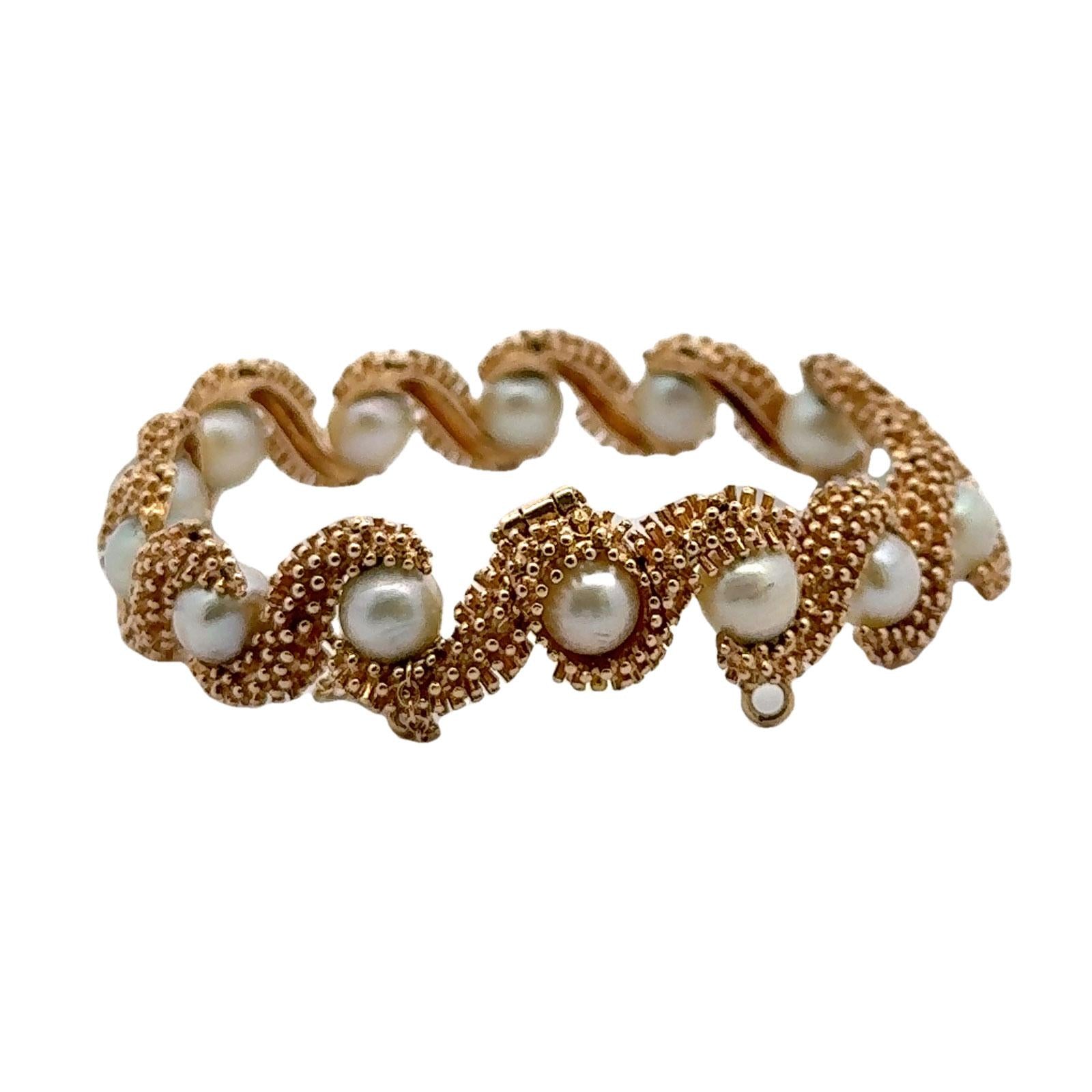 Textured 14 Karat Yellow Gold Cultured White Pearl Vintage Link Bracelet