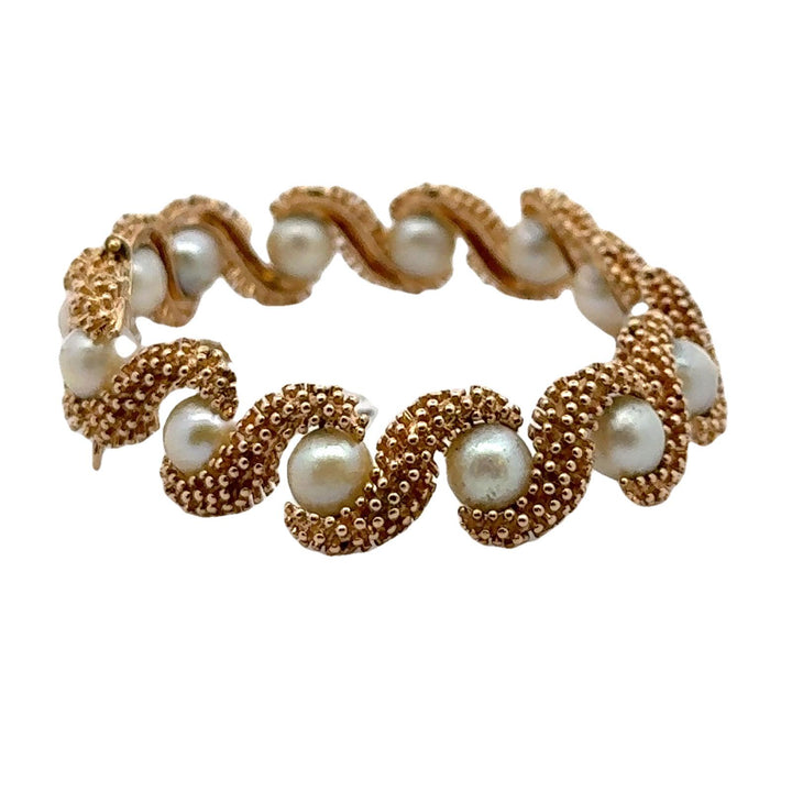 Textured 14 Karat Yellow Gold Cultured White Pearl Vintage Link Bracelet