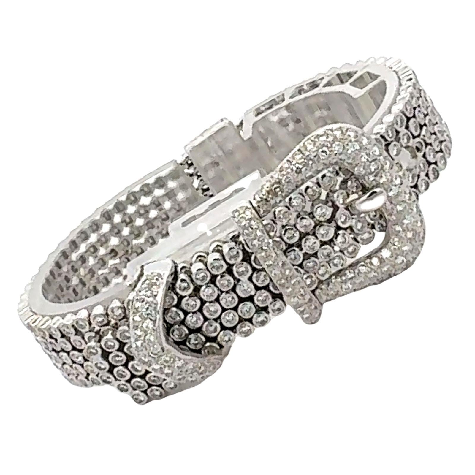 10-CTW Round Brilliant Diamond 18K White Gold Buckle Link Adjustable Bracelet