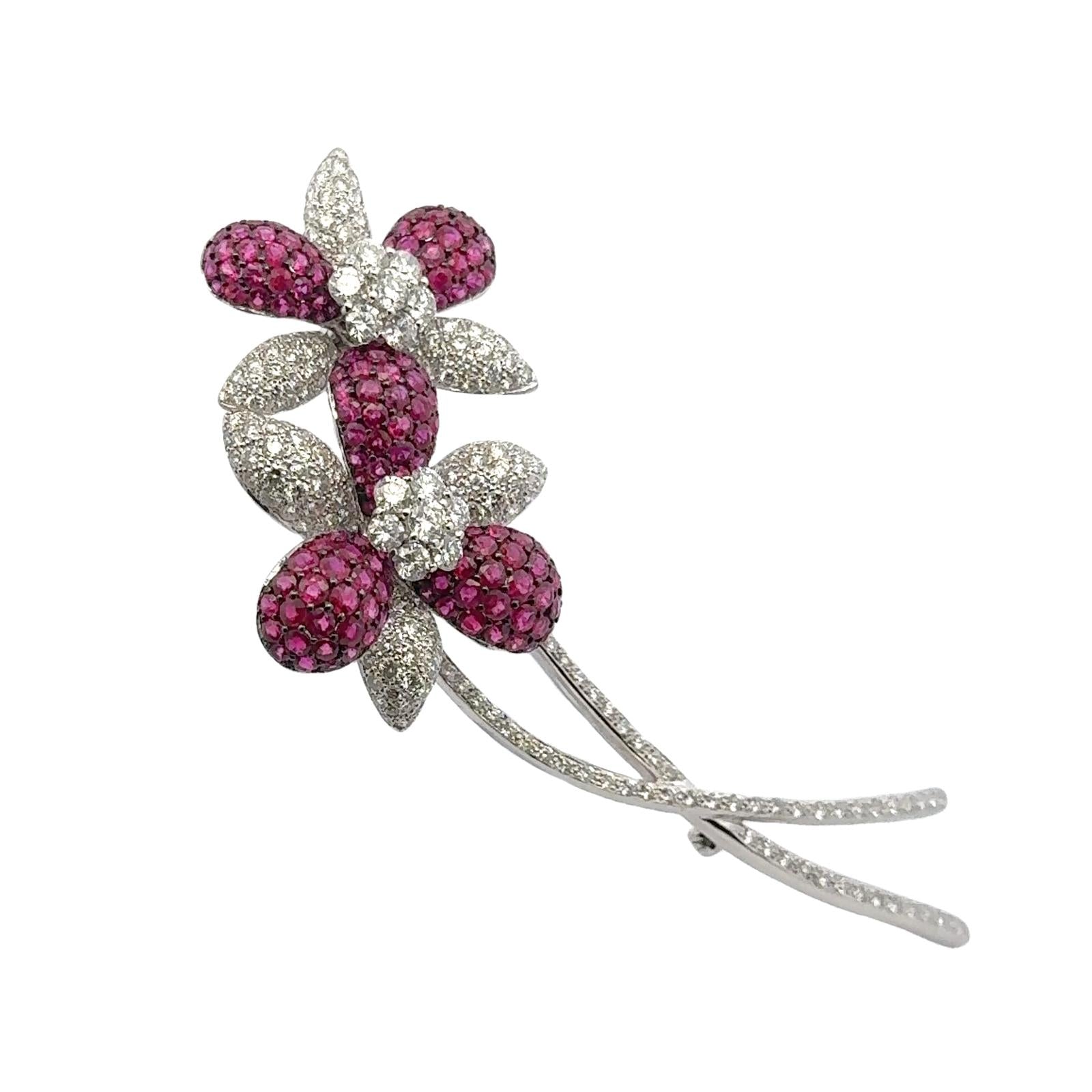 Diamond Ruby Floral 18 Karat White Gold Vintage Brooch