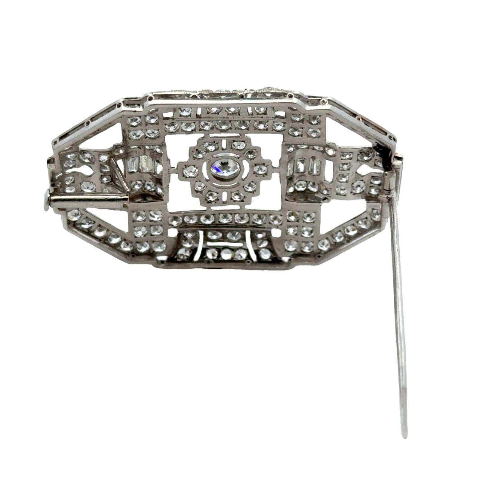 Art Deco Diamond Platinum Vintage Brooch Pin