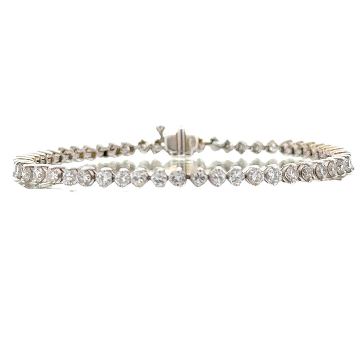 3.30 CTW Diamond 18 Karat White Gold Tennis Bracelet