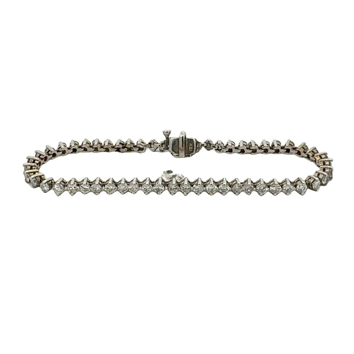 3.30 CTW Diamond 18 Karat White Gold Tennis Bracelet