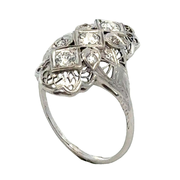 Art Deco Diamond 18 Karat White Gold Filigreen Cocktail Ring