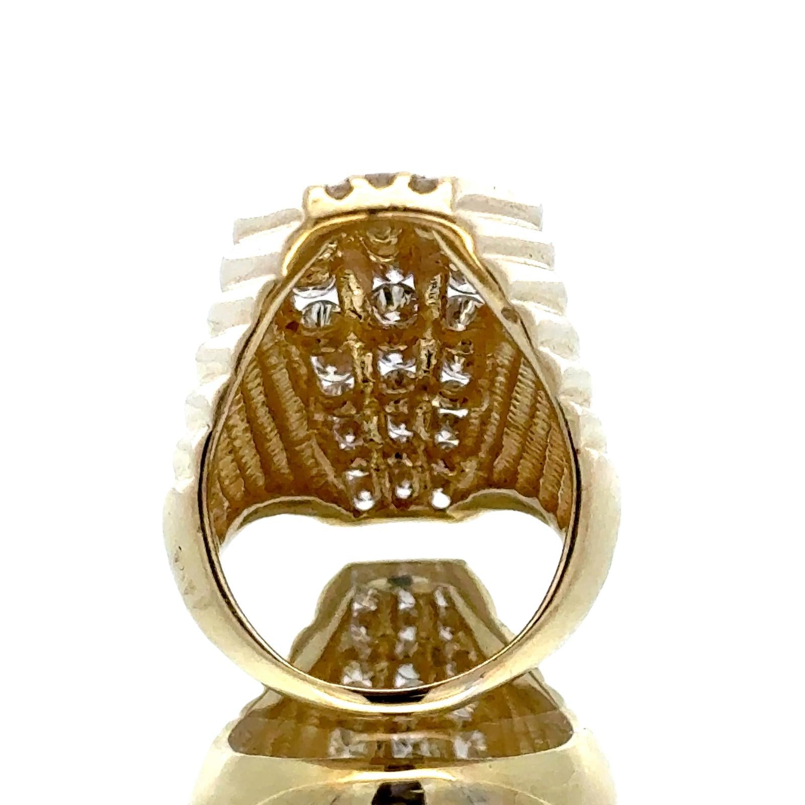 Late-20th Century Diamond Ribbed 14K Yellow Gold Vintage Pyramid Cocktail Ring