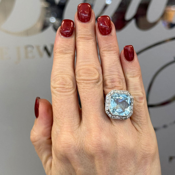 Mid-20th Century Aquamarine Diamond Platinum Cocktail Ring