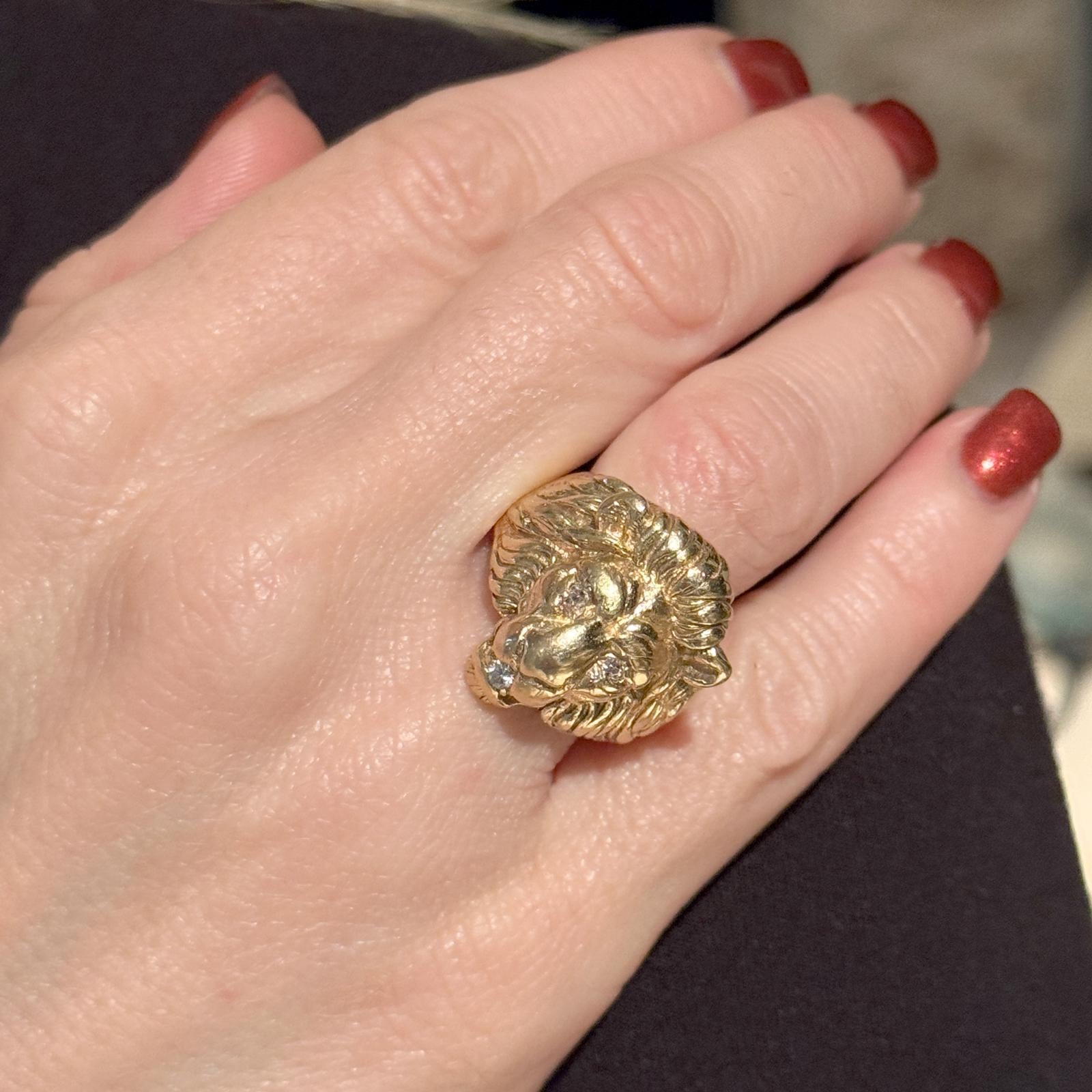 Diamond 14 Karat Yellow Gold Lion's Head Vintage Ring