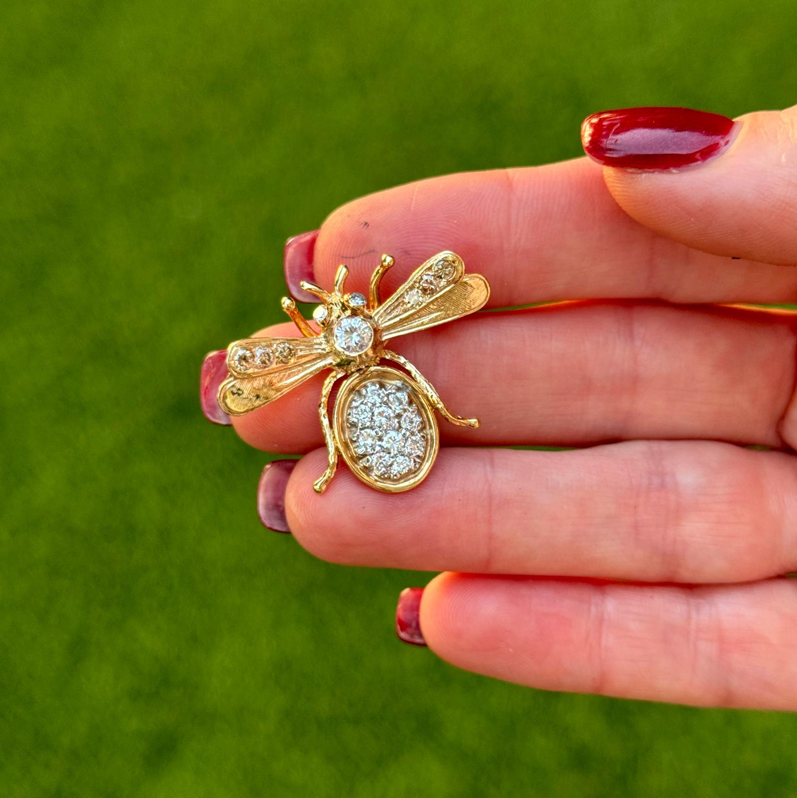 Diamond 14 Karat Yellow Gold Vintage Bee Brooch Pin