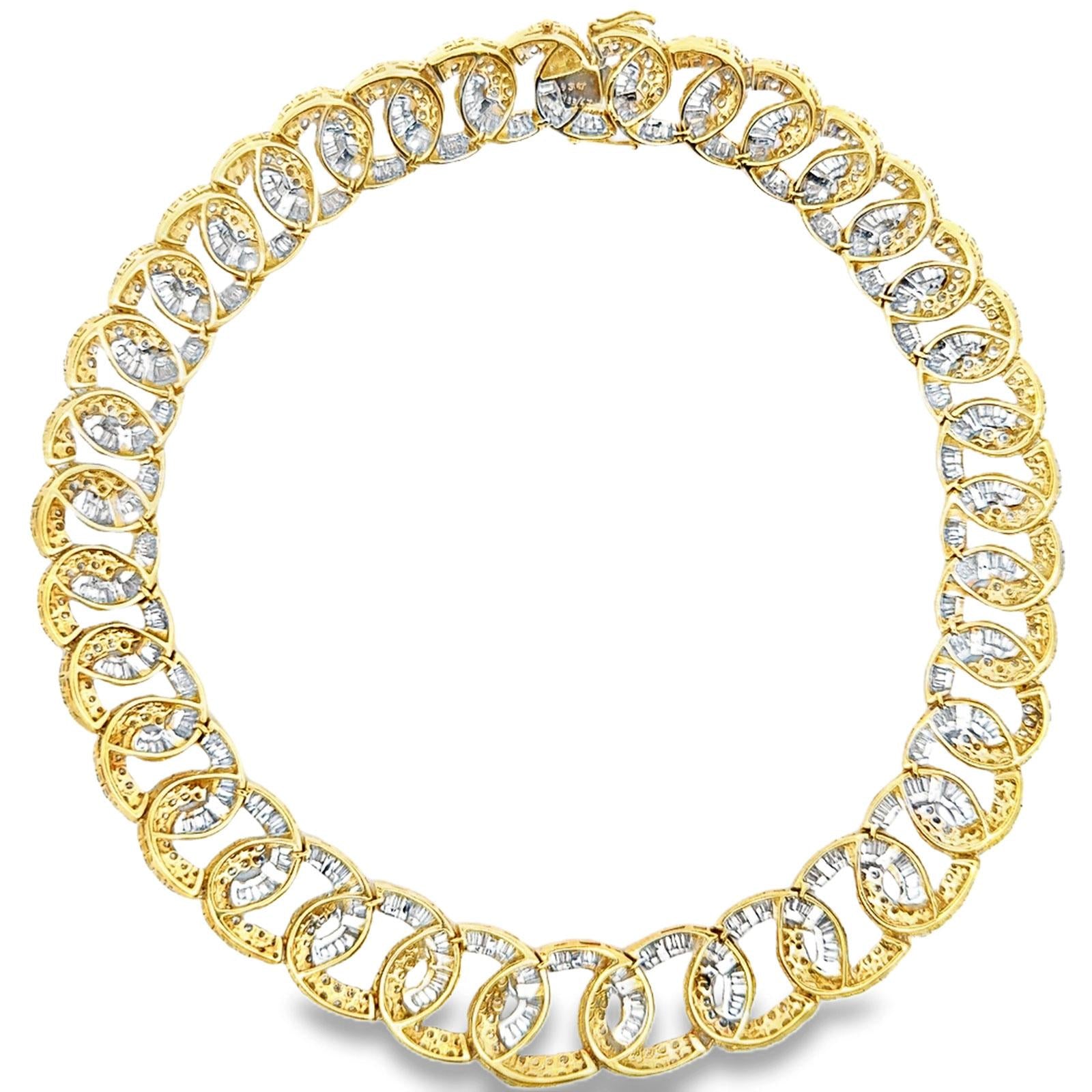 56-Carat Diamond 18 Karat Yellow Gold Scalloped Choker Estate Necklace