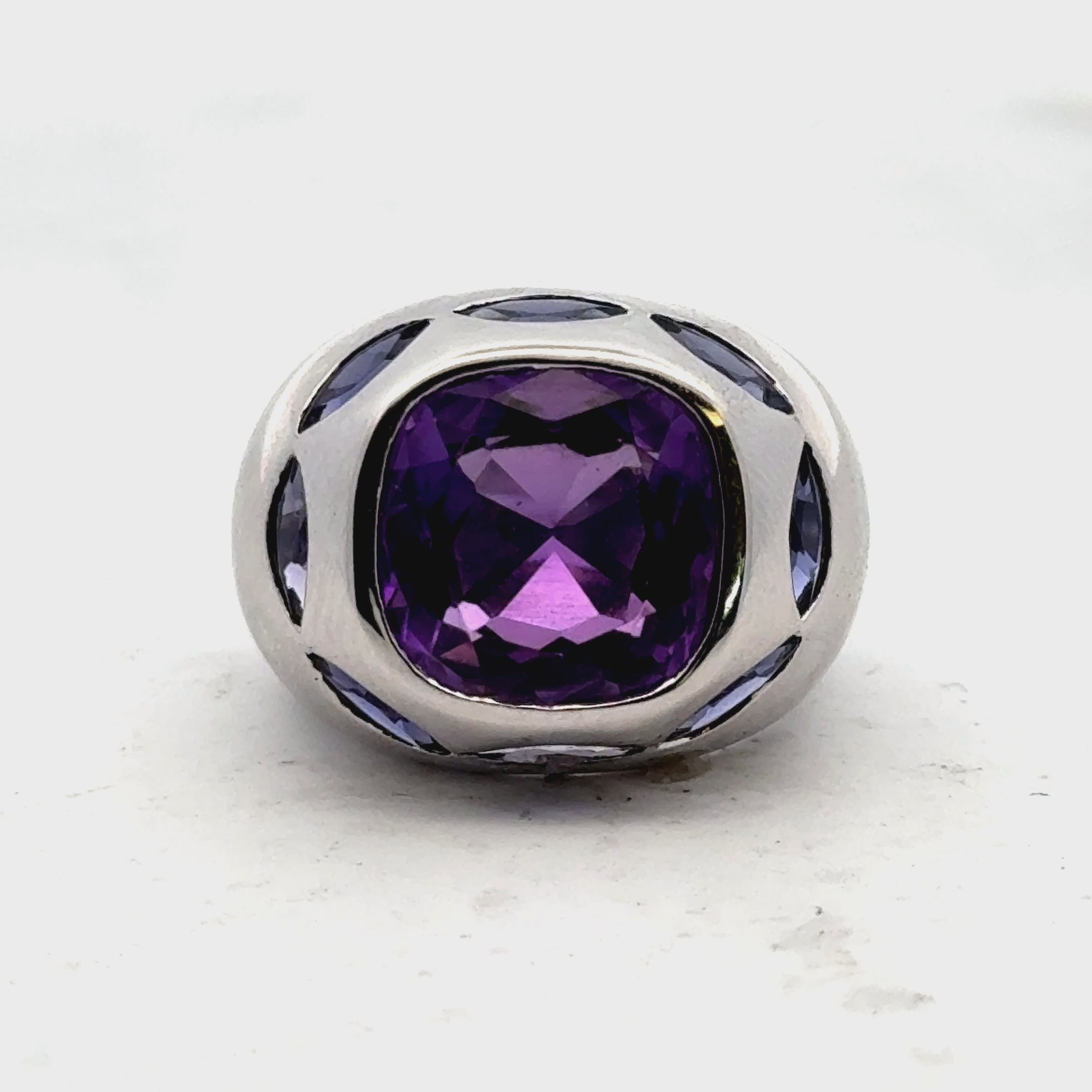 Amethyst Iolite 18 Karat White Gold Modern Fashion Ring