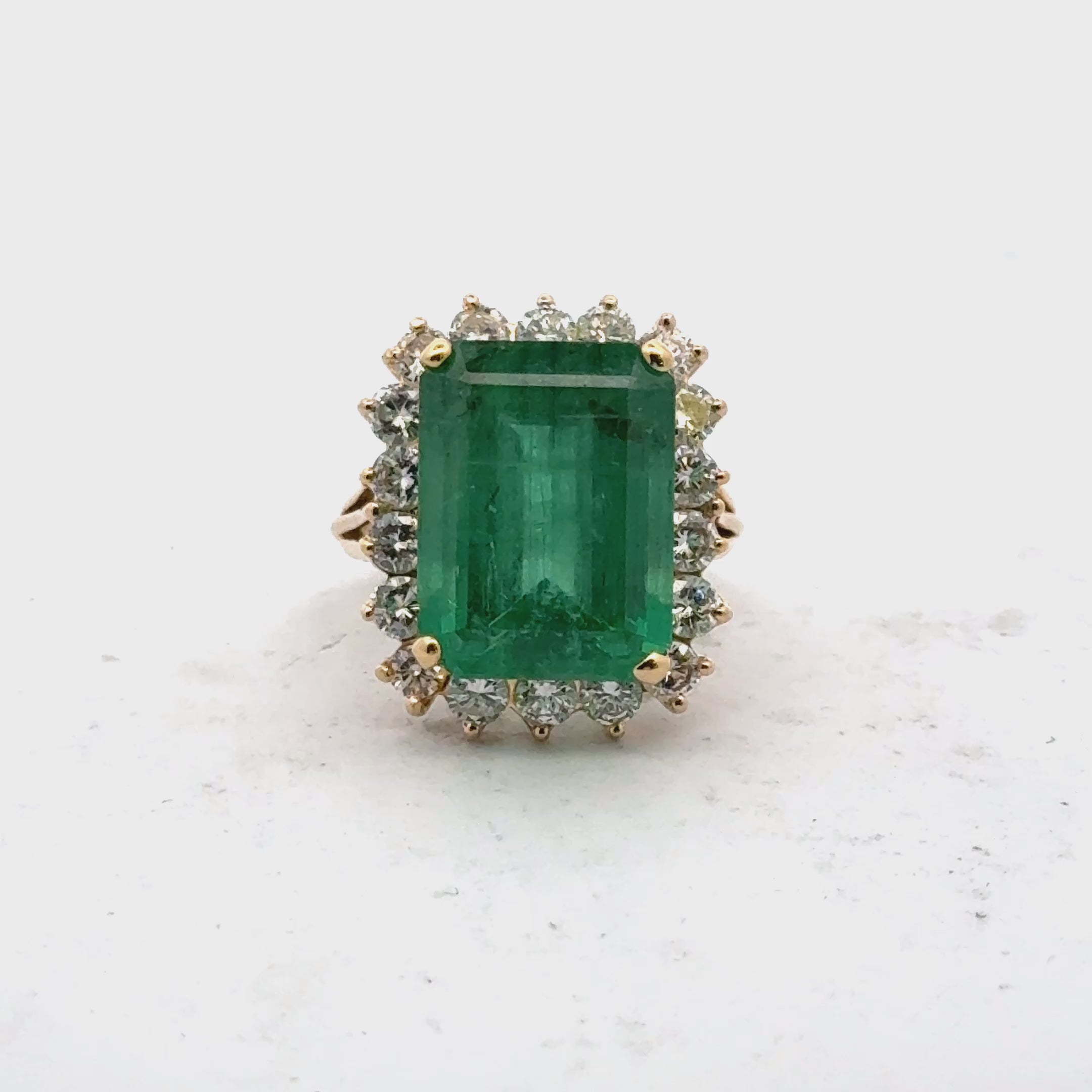 12-Carat Emerald Diamond 18 Karat Yellow Gold Vintage Cocktail Ring