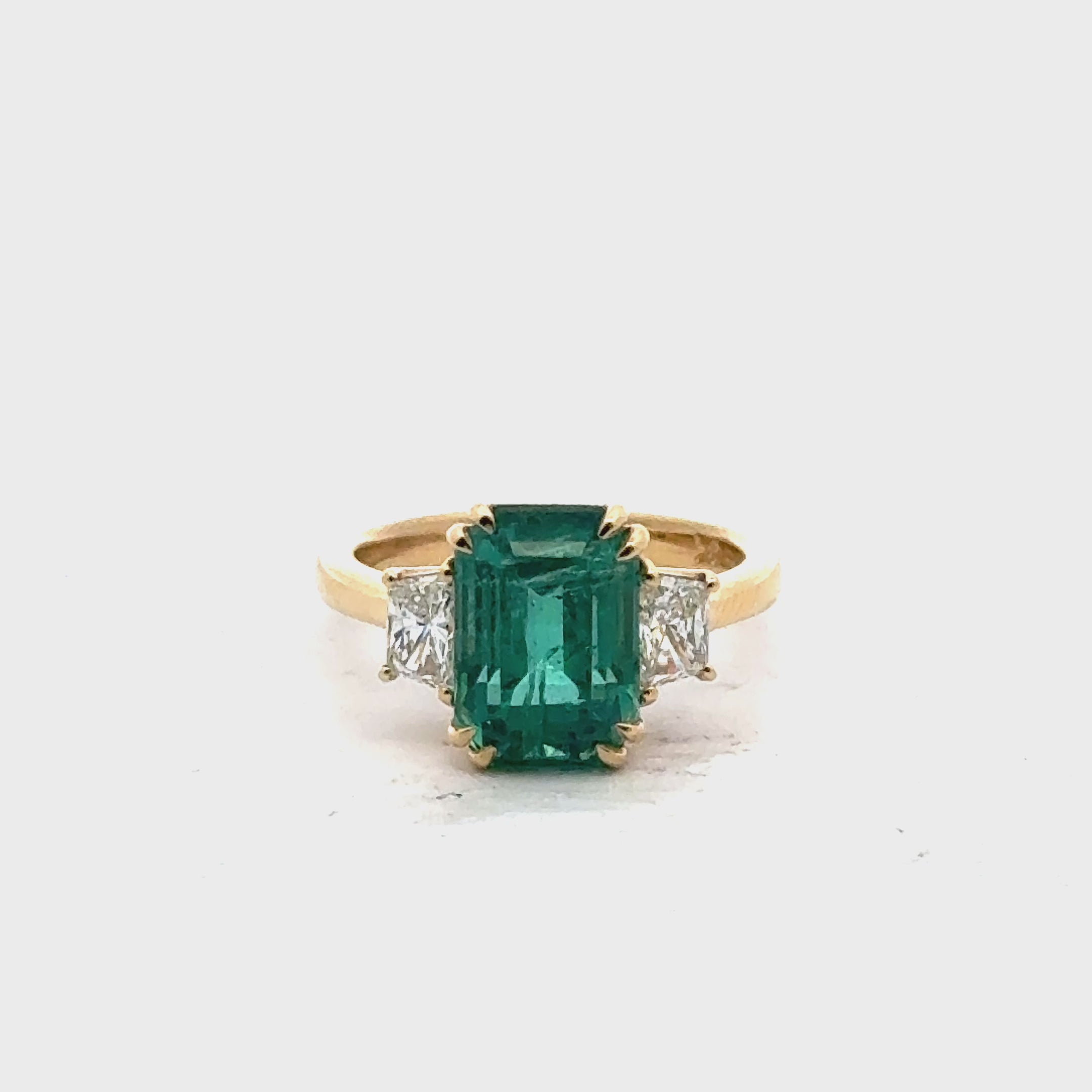 4- Carat Zambian Emerald & Diamond 18 Karat Yellow Gold Cocktail Ring GIA Cert