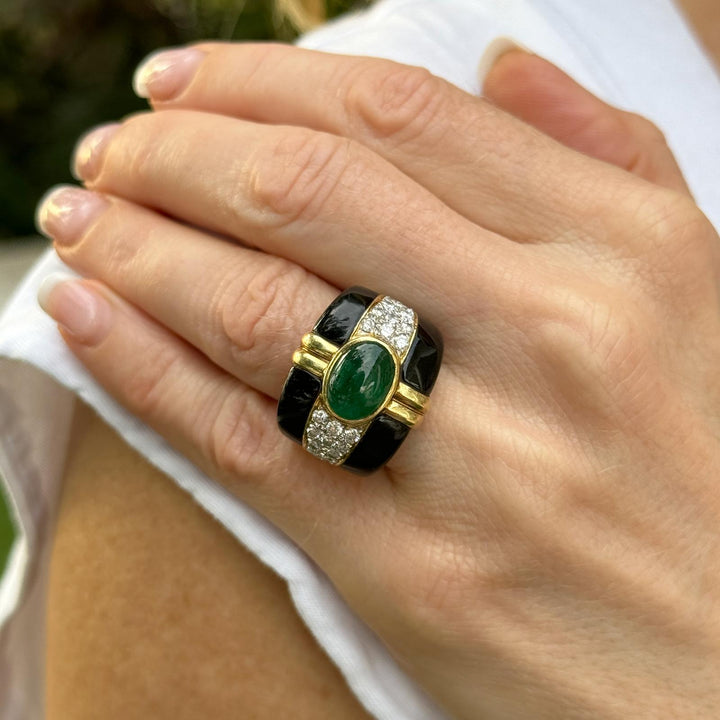 Emerald Onyx Diamond 18 Karat Yellow Gold Contemporary Vintage Cocktail Ring